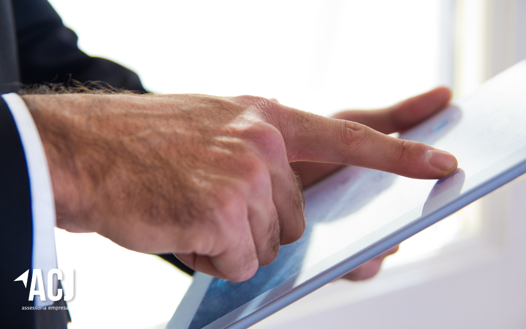 Como a contabilidade estratégica ajuda na tomada de decisões empresariais